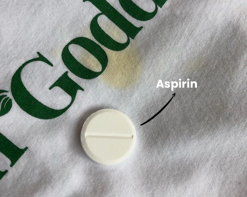 Aspirin Treatment for Removing Stains